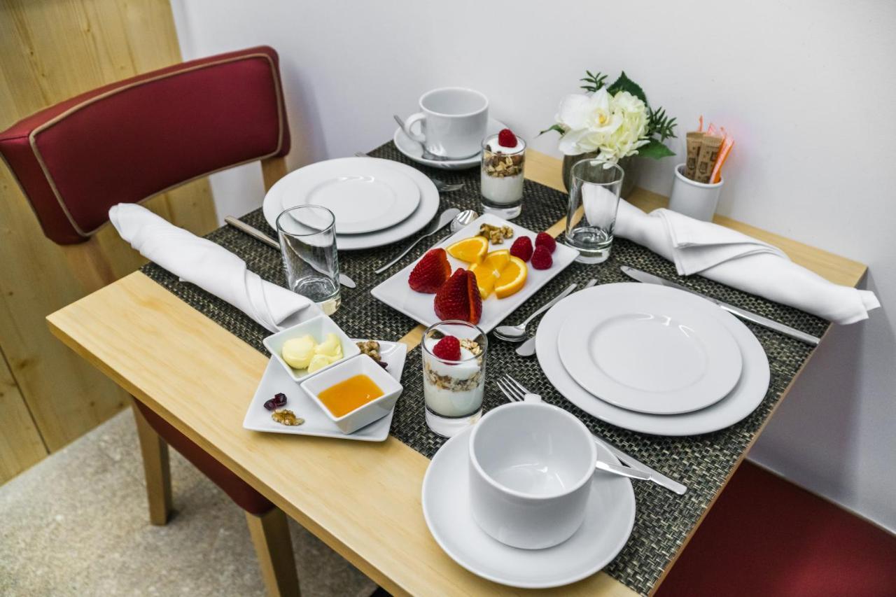Ribeiredge Guest House Porto Ngoại thất bức ảnh